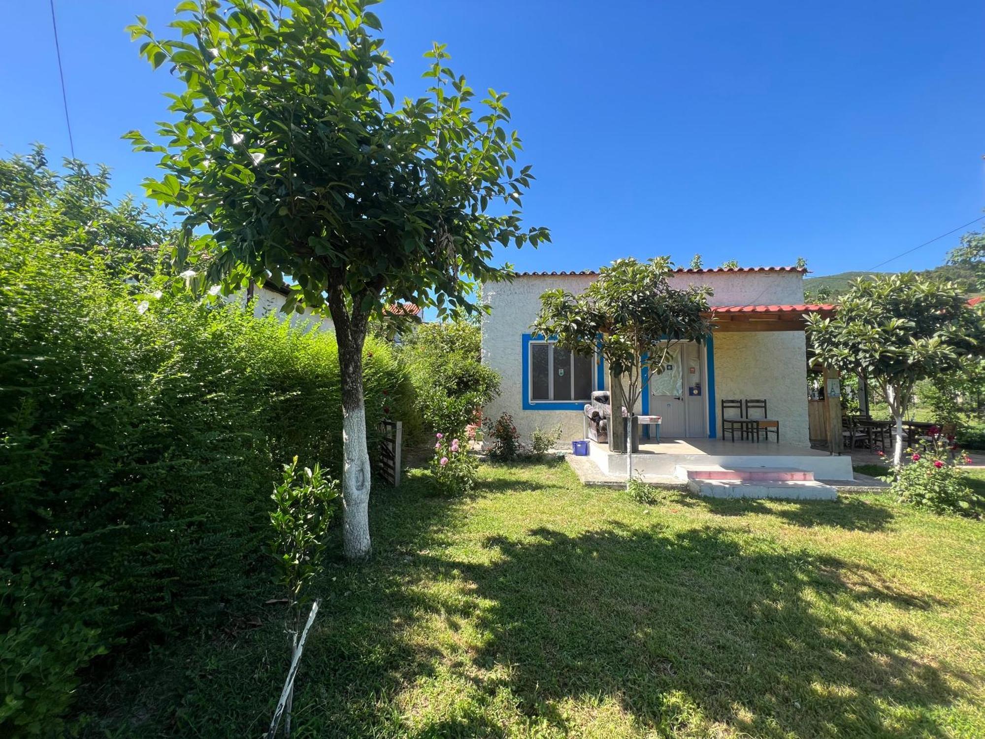 Elbasan Backpacker Hostel Exterior foto